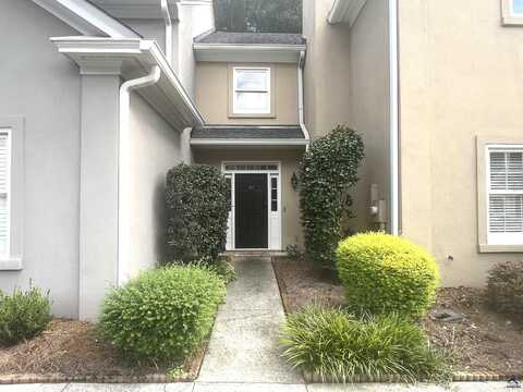 142 Lokchapee landing, Macon, GA 31210