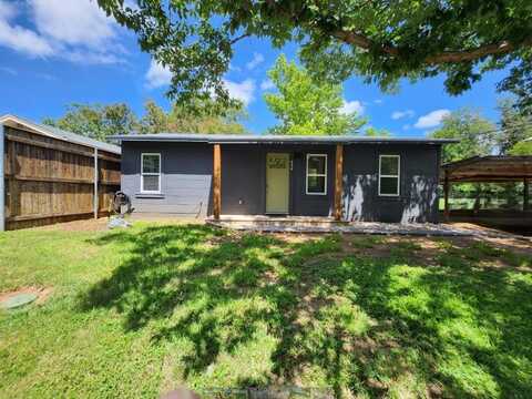 804 Orange St, Fredericksburg, TX 78624