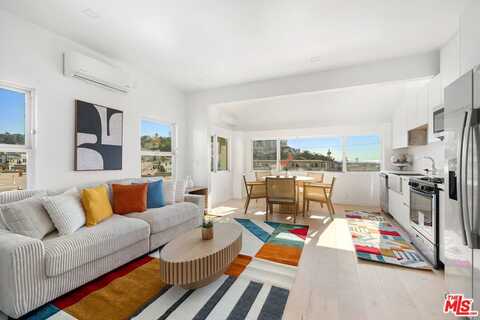 117 W Channel Rd, Santa Monica, CA 90402