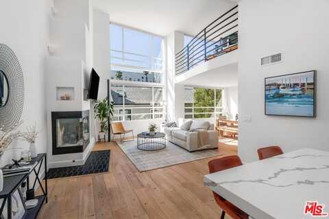 2020 6th St, Santa Monica, CA 90405