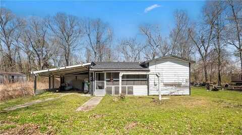 513 TENTH Avenue, Glenmora, LA 71433