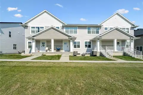 2466 Roycroft Alley, Marion, IA 52302