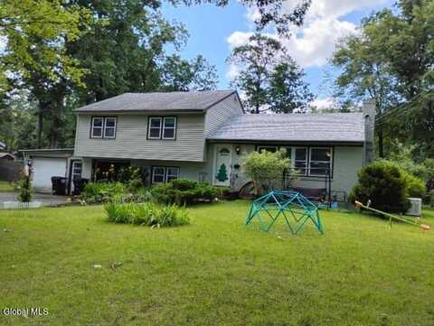 44 Saratoga Drive, Scotia, NY 12302