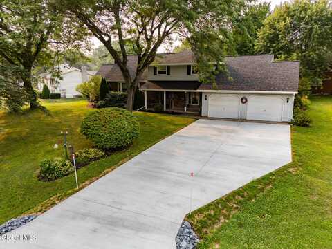 22 Fruitwood Drive, Ballston, NY 12027