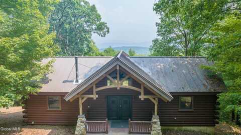 399 Hills Pond Road Road, Whitehall, NY 12887