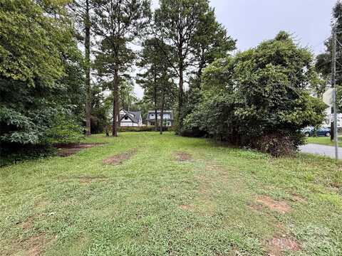 1904 St Paul, Charlotte, NC 28216
