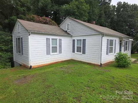 315 Spruce Street SW, Lenoir, NC 28645
