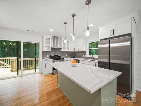 7115 Brynhurst Drive, Charlotte, NC 28210