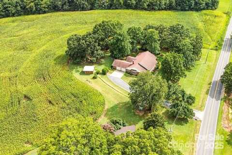 2615 High Ridge Church Road unit: 2, Marshville, NC 28103