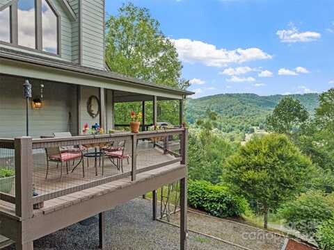 272 Appaloosa Trail, Burnsville, NC 28714