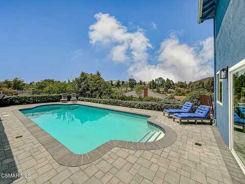 224 Whitworth Street, Thousand Oaks, CA 91360