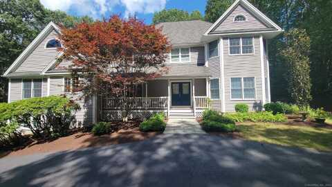 10 Winton Farm Road, Newtown, CT 06470