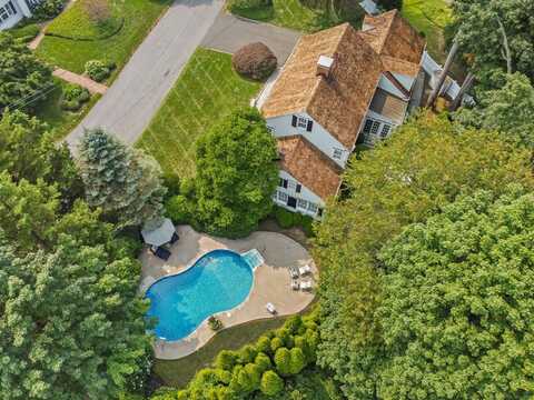 172 Sycamore Lane, Fairfield, CT 06824