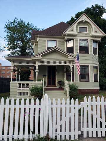 299 Union Avenue, West Haven, CT 06516
