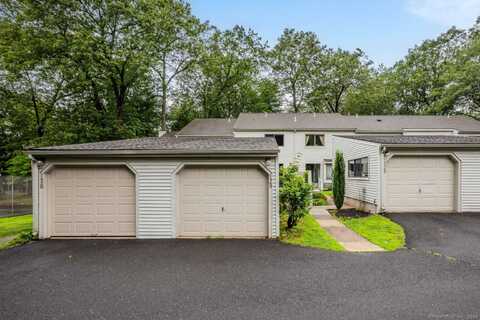 129 Farmington Chase Crescent, Farmington, CT 06032