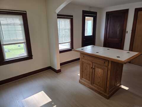 105 1/2 Windsor Street, Enfield, CT 06082