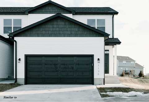1330 E 2th Street, Norwalk, IA 50211