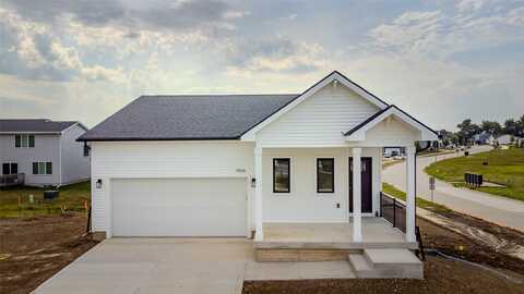 1706 Gordon Court, Norwalk, IA 50211