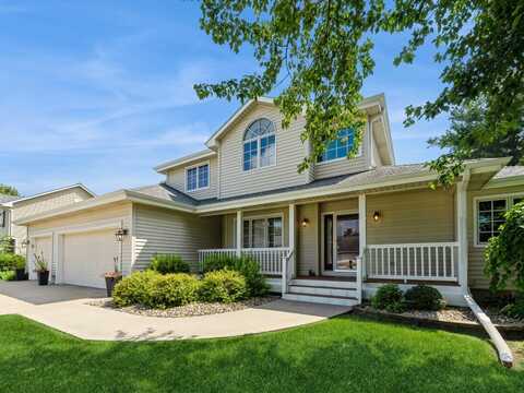 802 N 12th Street, Indianola, IA 50125