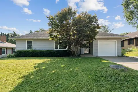 130 Devon, Dubuque, IA 52001