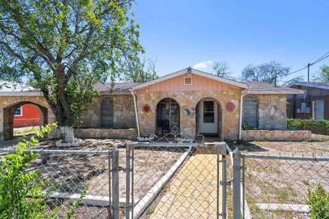 504 V, Del Rio, TX 78840