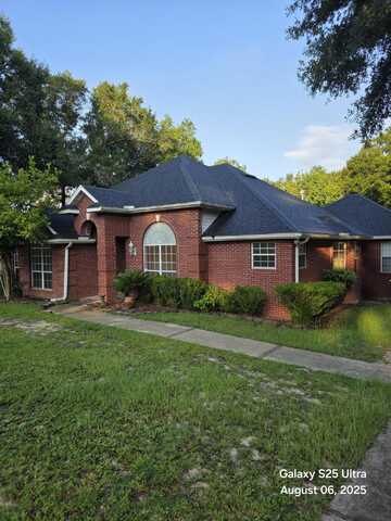 127 Mohawk Trail, Crestview, FL 32536