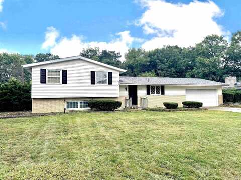 52882 Camellia Drive, South Bend, IN 46637
