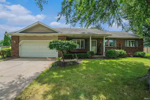 17574 Steppelands Lane, Goshen, IN 46526