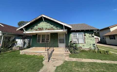 325 N 10th, Enid, OK 73701