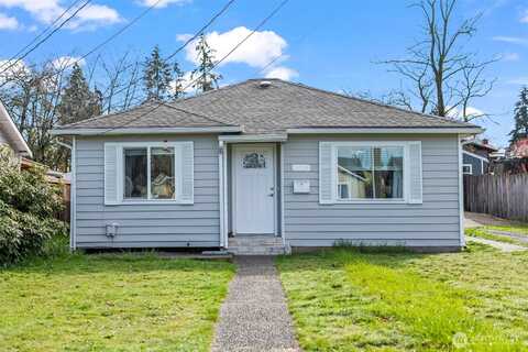 1019 S Oxford Street, Tacoma, WA 98465