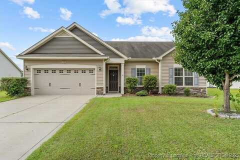 370 Roanoke Drive, Raeford, NC 28376