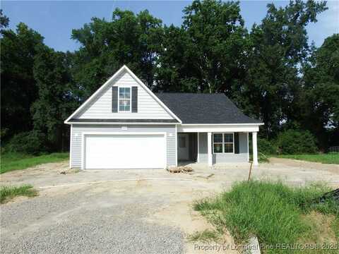2017 Black Bear Court, Hope Mills, NC 28348