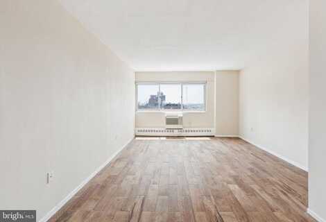 2101 CHESTNUT STREET, PHILADELPHIA, PA 19103