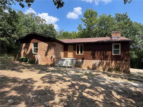 2404 N Gray ST, Pocola, OK 74902