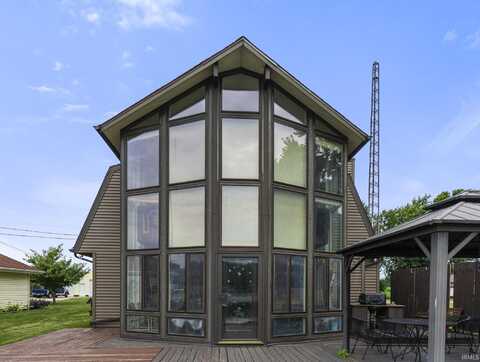 33 E Ireland Drive, North Manchester, IN 46962