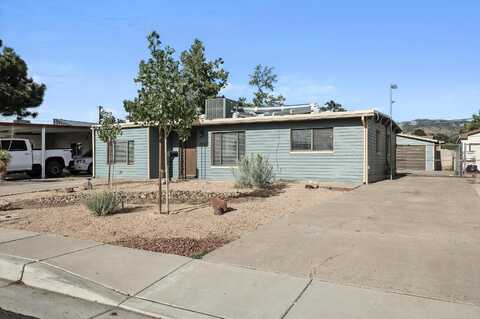 2732 Kentucky Street NE, Albuquerque, NM 87110
