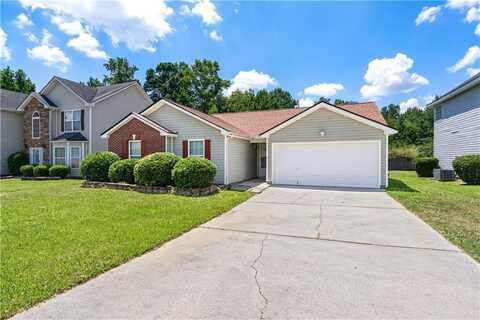 8318 Champion Trail Circle, Fairburn, GA 30123