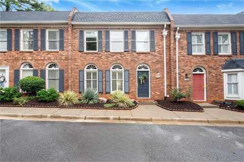 7206 Saint Charles Square, Roswell, GA 30075