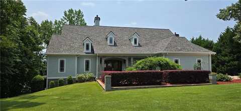 918 Oak Drive, Woodstock, GA 30189