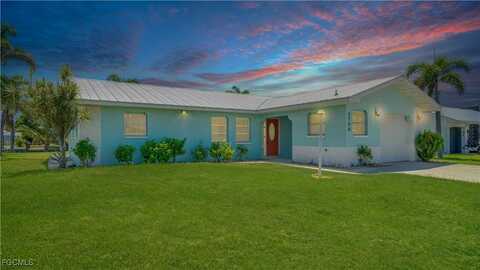 2708 Mangrove Street, Saint James City, FL 33956