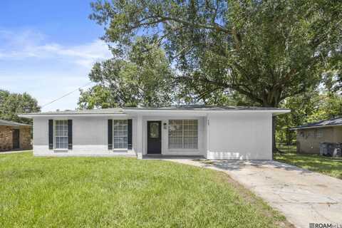 405 Cypress Dr, Baker, LA 70714