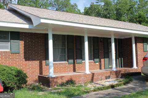 2609 Emmett, Tifton, GA 31794