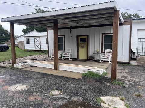 300 Harper Street, Honea Path, SC 29654