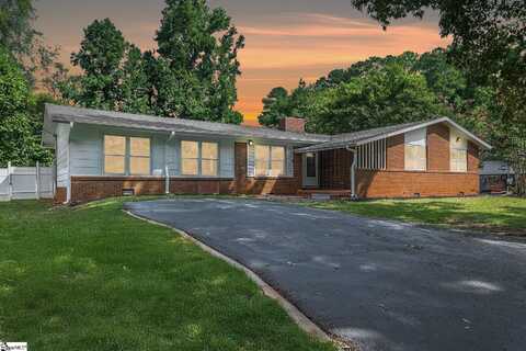 216 Maxine Street, Spartanburg, SC 29307