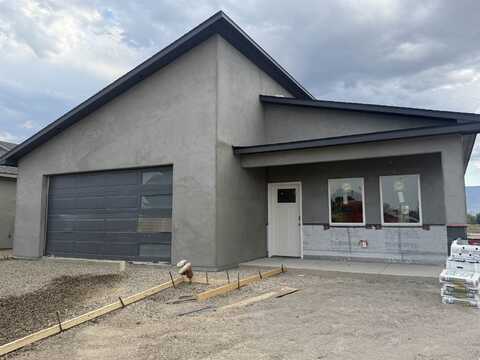 424 Steven Creek Street, Grand Junction, CO 81504