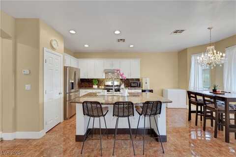 5437 Raccoon Valley Lane, Las Vegas, NV 89122