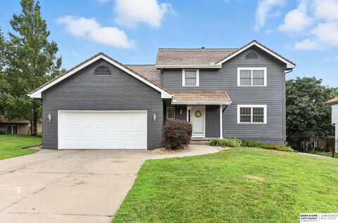 16557 Elm Street, Omaha, NE 68130
