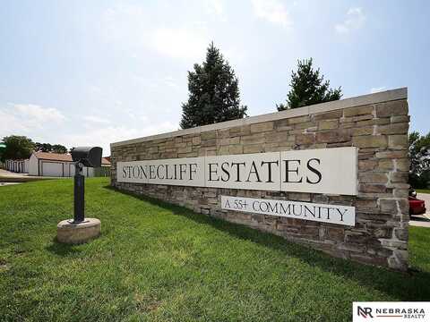 5831 Enterprise Drive, Lincoln, NE 68521
