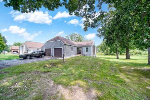 2017 Augusta Drive, Jackson, MI 49201