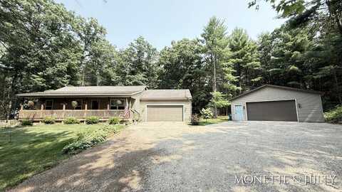 6472 15th Street, Twin Lake, MI 49457